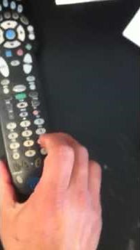 How to reprogram your Time Warner Cable Remote to your Tv.