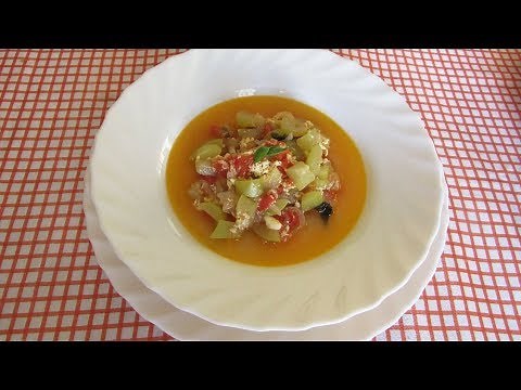 Come cucinare la Zucca siciliana lunga in umido. Ricetta tipica modicana