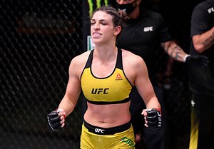 93K views · 621 reactions | Mackenzie Dern talks on her historic submission finish 屢 | UFC | Facebook