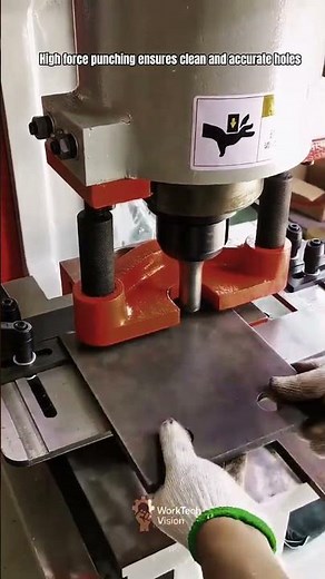 Thick Steel Plate Punching Process Using Hydraulic Punch Machine