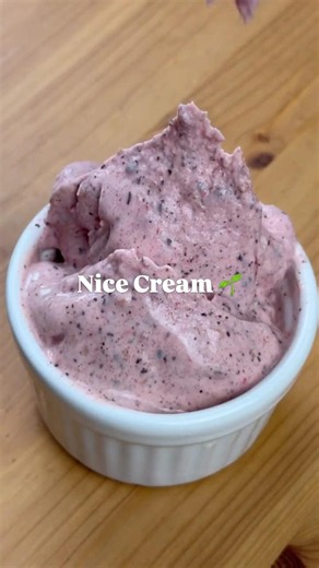 🍌 Healthy Raspberry Chocolate Nice Cream - Only 4 Ingredients #veganrecipes #recipe #icecream