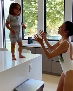 Jumping into the long weekend! | Eva Longoria Baston