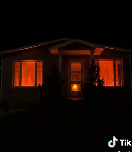 Fire burning windows 🔥 🎃 #diy #halloween #fireeffect #fyp #foryou