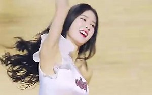 作者已经沦陷，循环播放999次 ，拉拉队朴姬兰 活力四射，带动全场