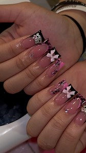 96K views · 12K reactions | Pink & Black duck nails 勺 SAVE for...