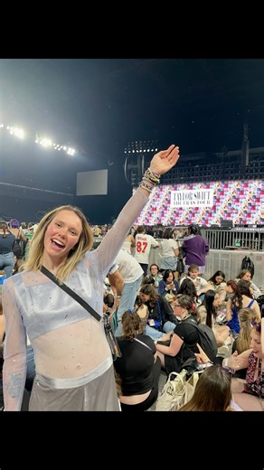 Kaitlin Carew | Triathlete | Physical Therapist on Instagram: "No better way to get through a 3-hour bike ride than by turning my workout room into The Eras Tour! 🎶🚴🏼‍♀️🤭 Dream big. Work hard. Tri harder. The road to Kona 2026 and qualifying for my pro triathlete license starts here 🏊‍♀️🚴‍♀️🏃‍♀️ Follow the journey → @triathlete_kaitlin #erastour #taylorswift #erastourtaylorswift #ironmantraining #longride #biking #triathlete #triathlontraining #femaleathlete #femaletriathlete #trigirl #tr