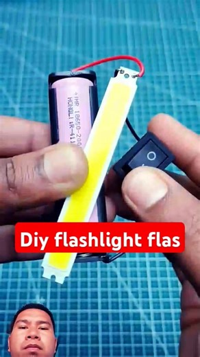 DIY Flashlight flash #diy #experiment #collaborative #short #campinglight #remix
