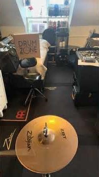 14” Zildjian ZBT Hi-Hat Cymbals (1.026g/1.203g)