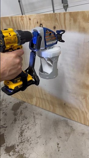 Still powered paint sprayer from Graco 👍