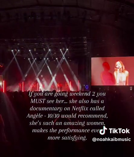 She is THAT girl @angele_vl guess im learning french. What an insane performance. THANK YOU #coachella2022 #coachellaweekend1 #mustsee #angéle #popmusic #dualipa #wlw #lesbian #muna