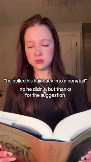 I call this new technique ✨SELECTIVE READING✨ #booktube #booktubetbr #bookish #reader #reading