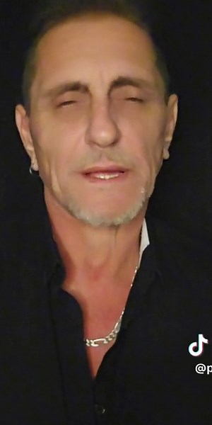 Pascal Obispo et Lucie: Un Duo Romantique Inoubliable