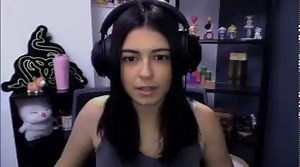 Light up your streams––the Razer Kiyo with attached ring light will ensure you present your best self in front of your audiences every single time, all in a few easy steps: https://www.razer.com/streaming-cameras/razer-kiyo | Razer