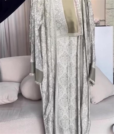 Explore Our Size Range and Delivery Options