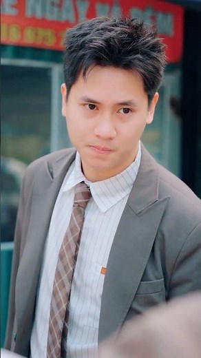 The Girl Sends an SOS Signal… It Saves Her from Abuse 💖 #liam #zunizuni