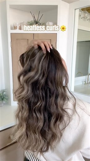 Heatless curls tutorial for effortless waves