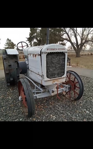 Old Farming Machineries #centuryoldfarmingtractor @canadafarmingmachineries | Remigio Camat