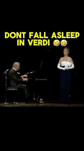 OPERA CAN BE REALLY SCARY 🤣🤣🤣#opera #singer #performence #gopracticemusic