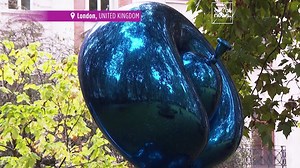 Huge Jeff Koons balloon animal sculpture set to fetch millions at London auction