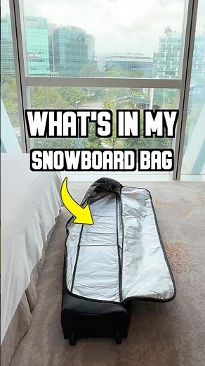 What to pack for an epic snow trip? Using a Dakine Low Roller