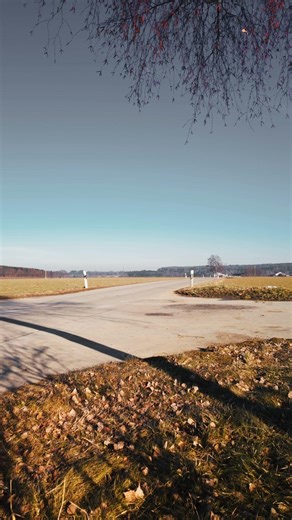 Ferrari Daytona SP3 fly-by