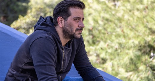 Νικόλας Βασιλειάδης: «Είναι κάτι μαγικό αυτό που συμβαίνει με το Ας Περιμένουν οι Γυναίκες»