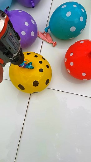 From a Pop to Motion – The Moment Comes Alive #satisfying #asmr #balloon #spinning #pinwheel | Think & Pop