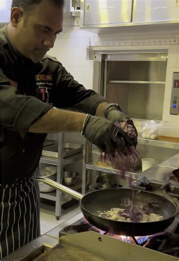 Grilled Red Snapper Fish Fillets with Cream Caviar Sauce