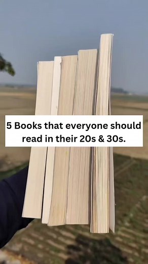 5 Books that everyone should read in their 20s & 30s. - Follow - @booksforaspirants - Hashtag - #books #reel #reelsinstagram #read #booksforaspirants Dan Ariely | booksforaspirants