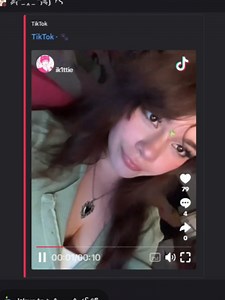 Asking players to face reveal, and then having the next player rate them in roblox #roblox #robloxfyp #micup #robloxvc #robloxvoicechat