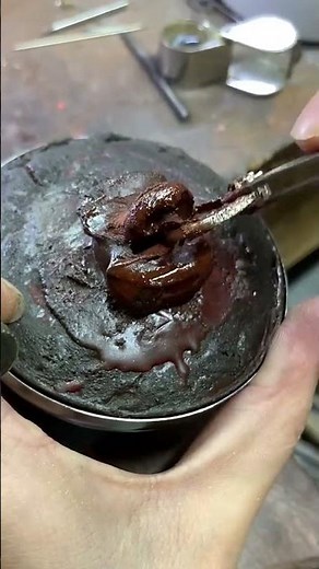 8 Round Princess Cut Diamond Ring - Step-by-Step Guide to Making Your Own Custom Engagement Ring