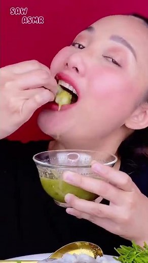 ASMR MUKBANG เสียงกิน|🦐กุ้งแช่น้ำปลา วิธีทำน้ำจิ้มซีฟู๊ดสีเขียว|•EATING SOUND•SAW ซอว์