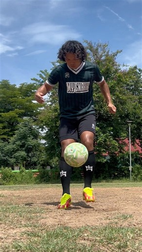 สตั๊ด Grand sport รุ่น world battle26 วัสดุ KNIT กระชับเท้า ทนทาน #oioxsports #minimallfootballcub