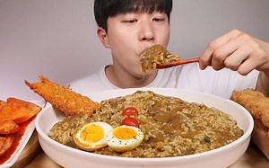 【Seabear】吃播 炸虾咖喱饭&炸肉饼&萝卜泡菜