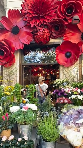 Adene Nieuwoudt on Instagram: "I know I’m about 5 days late with my 2025 post 🙈 I’m naturally a positive person. Even in hard seasons, I push through with optimism. I always try to focus on what was good and what I’m grateful for in every year. LIVING life to the FULLEST and making lots of memories! That said… this year was easily the toughest year of my life. I witnessed things that left me speechless. People choosing money over relationships in a heartbeat. Unfairness and inequality in ways t