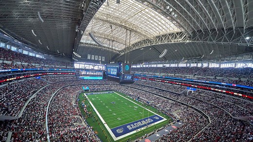 These Are the 10 NFL Stadiums With Domes, Retractable Roofs