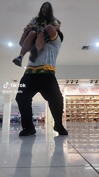 Impressive for someone who has a sprain @din.dal