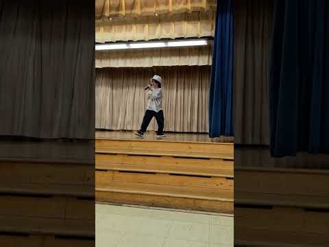 Kid Dances to Smooth Criminal at Talent Show.