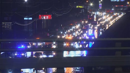 Police cruiser crash partially blocks southeast Charlotte thoroughfare