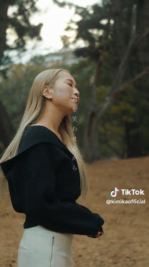 卒業シーズンですね 私はこの桜という曲が好きで 聴くとなんだか心温まる気がします。 今日は3/11。少しでも被災された方の心も温まる瞬間をお届けできたら幸いです。 軍ちゃんいつもたくさんの動画作ってくれてありがとう 撮影編集REC @田口軍司 Gunji Taguchi 桜 / 河口恭吾 #桜#卒業#卒業式#KIMIKA#田口軍司#河口恭吾#卒業ソング