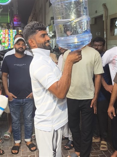 One-Hand Bucket Hold Challenge!#deepseekdubai #challenge #bucketchallange #fitnessmotivation