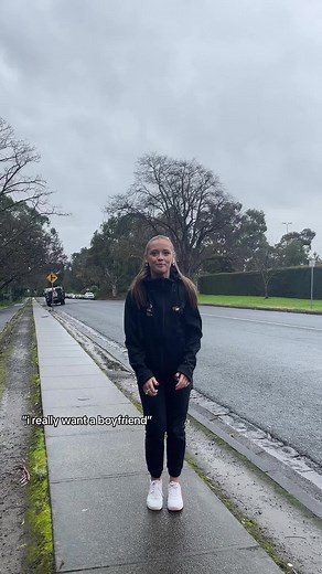 Finding Love: Navigating Relationships with Confidence