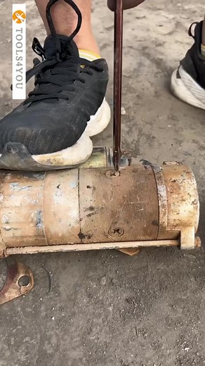 13K views · 221 reactions | Impact screwdriver to remove screws #viralreels #reelsviral #fypシ #viral | Tools4You | Facebook