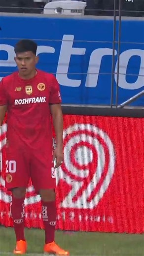 EL LOCO ABREU TUVO RECUERDOS 😅 El Técnico de Tijuana estuvo a punto de lucirse en la banca, recordó el marcador y no le dieron ganas, el control de pecho fue natural y sin ninguna complicación 🫣 #ViernesBotanero #TolucaVSXolos | TV Azteca Deportes