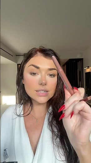 The best color to make hazel eyes pop! ‪@LOrealParisUSA‬ eyeshadow stick in magnetic mauve #loreal