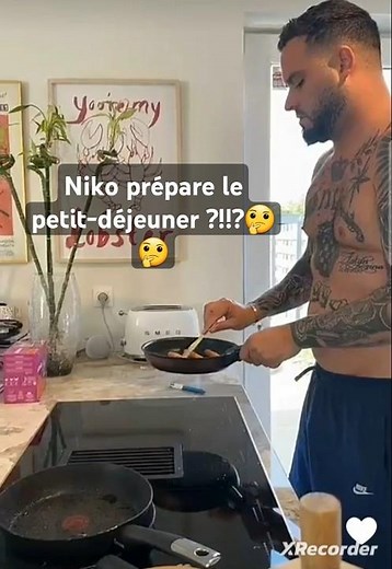 Stéphanie et Nikolas vivent ensemble ?!?! 🤔🤫😉