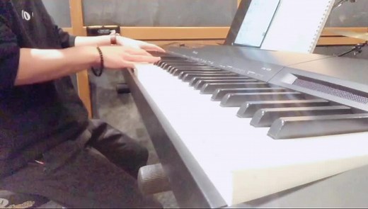 Official髭男dism／Pretender #弾き語り#Official髭男dism#pretender #歌ってみた#ピアノ #ピアノ弾き語り#春の歌うま ？笑