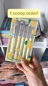 Let’s pack 1 scoop order for Melissa 💗🎁#mystery#packingorders#birthday#gift#smallbusiness#fyp#cute