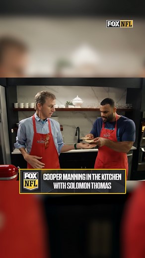 It’s time for The Manning Hour with Cooper Manning! Dallas Cowboys DT Solomon Thomas joins Cooper Manning in the kitchen this week 👨‍🍳 | NFL on FOX