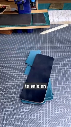 1.1M views · 10K reactions | Me pidieron que hablara sobre el Shell Cordovan. La verdad es que es uno de los sueños trabajar con este cuero pero por ahora no es posible. #marroquineria #talabarteria #cuero #shellcordovan | Capirote | Facebook